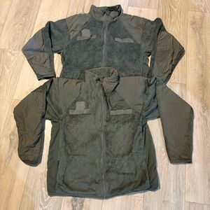 2- U.S. Military Fleece Jacket Mens Green Full Zip Cold Weather Size Large